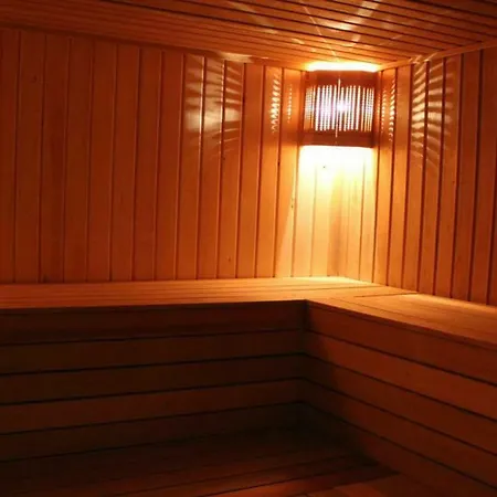 ホテル Begonvil アラカティ