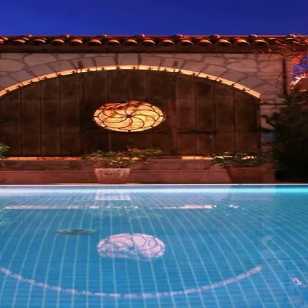 Begonvil Отель 2*